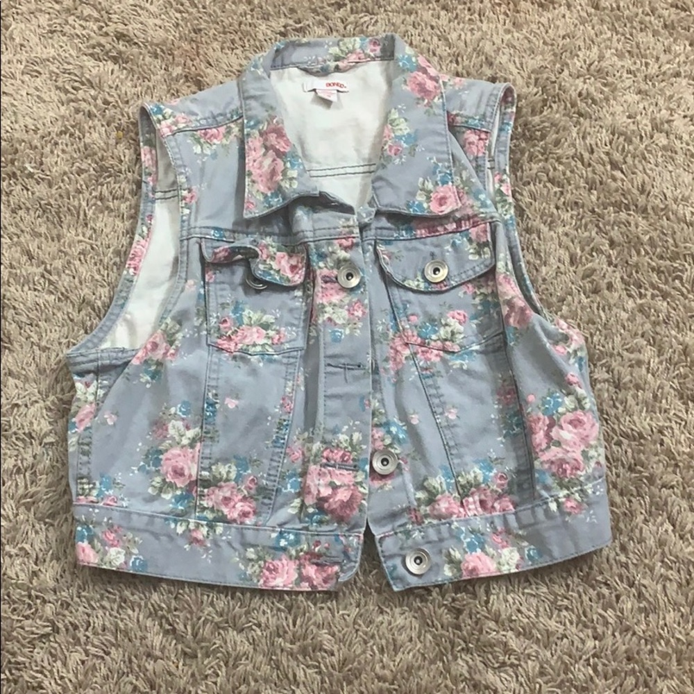 Cropped Jean Vest